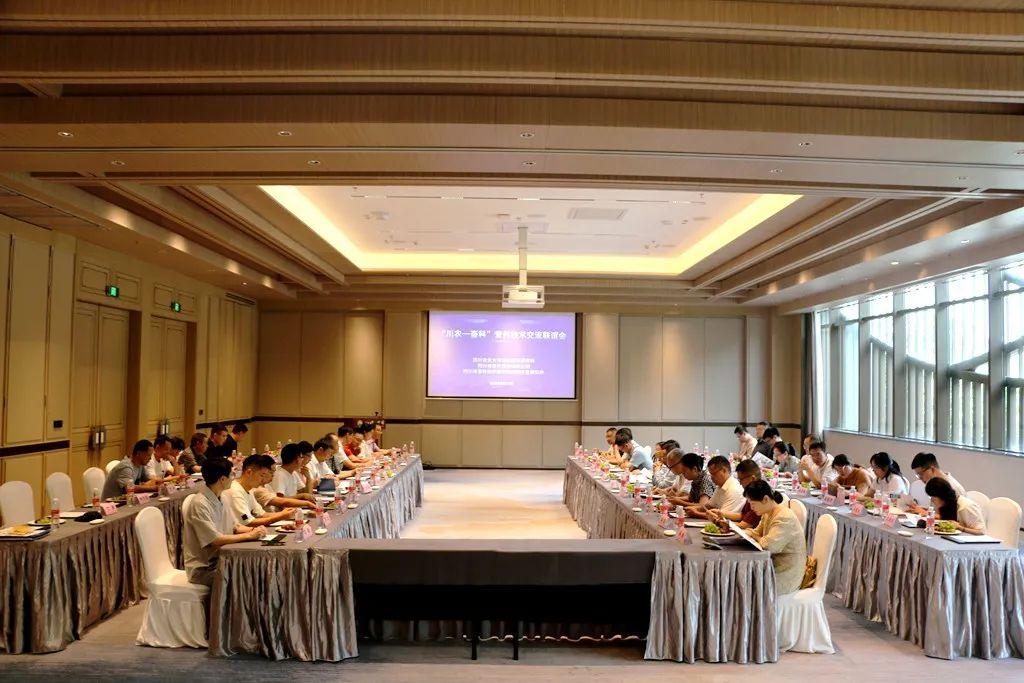 1724811011597292.jpg 1724811011597292.jpg